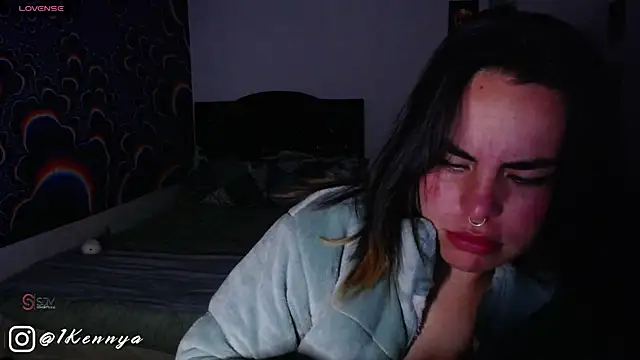 Kennya Rodriguez online show from February 1, 2025, 2:37 am