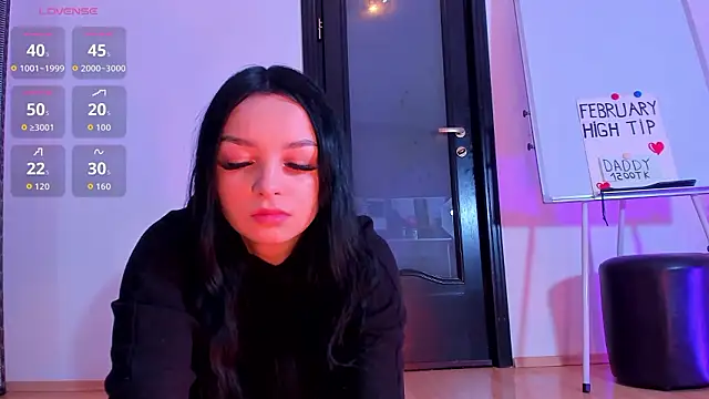 Peanaughty online show from February 25, 2026, 8:13 am