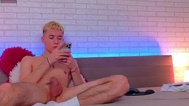 KevinParke online show from February 27, 2026, 10:04 am