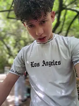 yoursexyjose online show from March 19, 2026, 7:18 pm