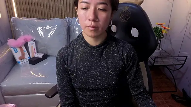 Lynn turner online show from February 11, 2026, 1:27 pm