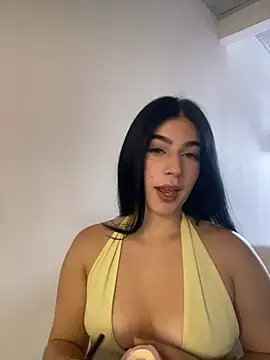  HannahFox  online show from February 16, 2026, 9:44 pm