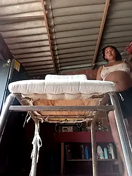 Eira Allen online show from March 25, 2026, 4:35 pm