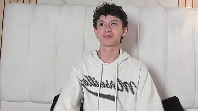 David Roy  online show from February 21, 2026, 12:39 pm