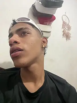 dominick fran online show from April 18, 2026, 1:42 am