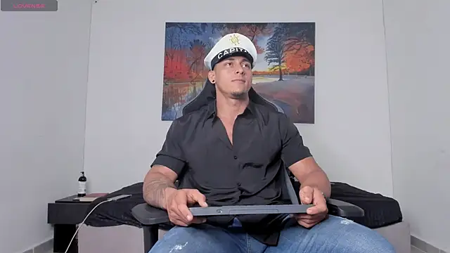 ryanwhite3 online show from April 12, 2026, 9:31 pm