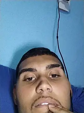 MickeySexyyy online show from May 25, 2026, 9:43 pm