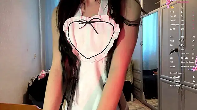 Snapshot of UrBabeLuna chatting on March 8, 2026, 1:04 pm UrBabeLuna online show from March 8, 2026, 1:04 pm