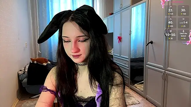 Snapshot of UrBabeLuna chatting on March 12, 2026, 1:06 pm UrBabeLuna online show from March 12, 2026, 1:06 pm