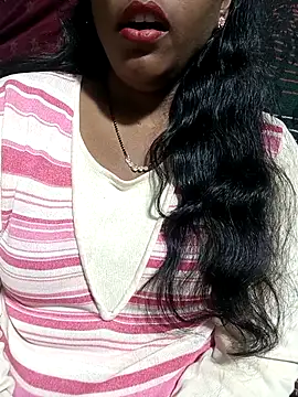 Snapshot of Parul-009 chatting on January 31, 2026, 7:11 pm Parul-009 online show from January 31, 2026, 7:11 pm