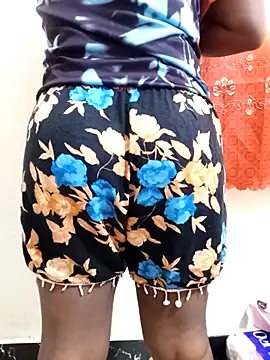 Snapshot of ShatraKaleesi chatting on February 3, 2026, 6:40 am ShatraKaleesi online show from February 3, 2026, 6:40 am