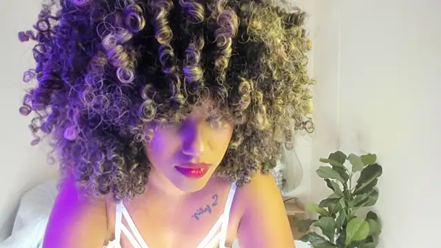 Snapshot of Brit_weston chatting on February 3, 2026, 7:52 pm Brit weston online show from February 3, 2026, 7:52 pm