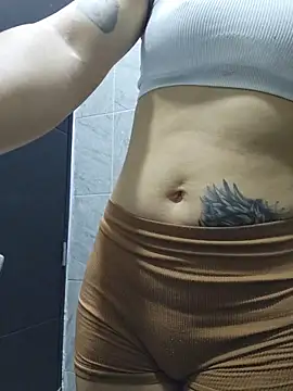 Snapshot of Kitty_San_xXx chatting on February 15, 2026, 10:06 pm Kitty San xXx online show from February 15, 2026, 10:06 pm