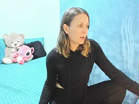 Snapshot of _jennyxoxo_ chatting on February 7, 2026, 5:11 am jennyxoxo online show from February 7, 2026, 5:11 am