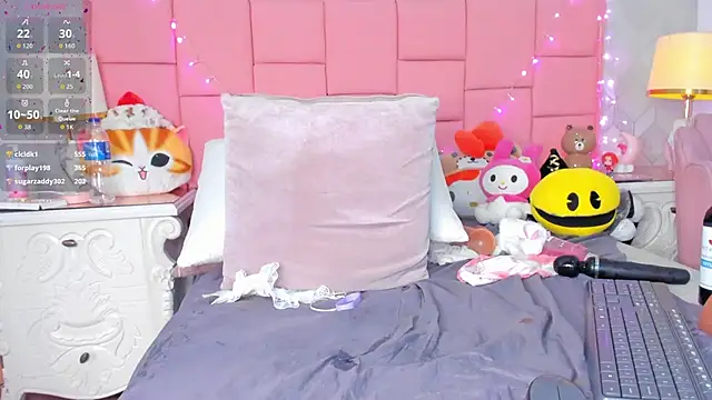 dolly kitter online show from April 11, 2026, 11:42 pm