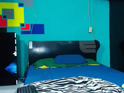 analyn-2027 online show from February 25, 2026, 1:15 am