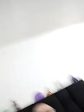 Snapshot of Camilo1826 chatting on February 13, 2026, 1:01 am Camilo1826 online show from February 13, 2026, 1:01 am