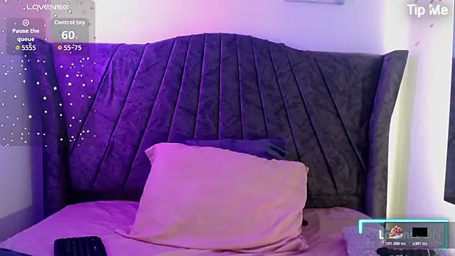 Iris bloom69 online show from March 6, 2026, 12:56 pm