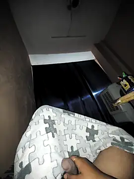 chocolatesboy143 online show from February 22, 2026, 4:16 pm