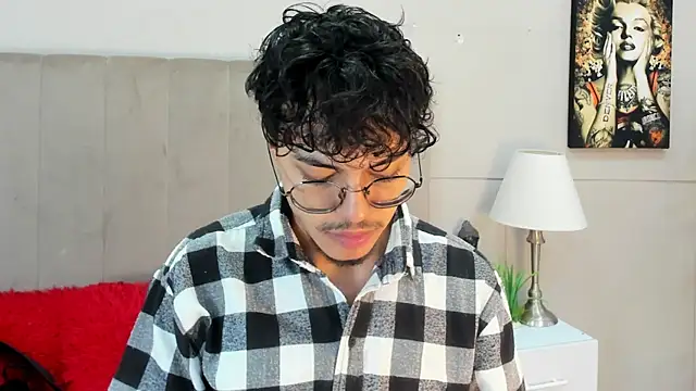 kai storn online show from July 17, 2026, 11:17 am