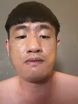 sexslave yuan online show from April 17, 2026, 8:01 pm