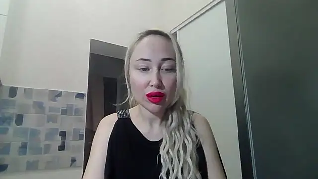 Snapshot of NanaGold2992 chatting on February 26, 2026, 3:27 am NanaGold2992 online show from February 26, 2026, 3:27 am