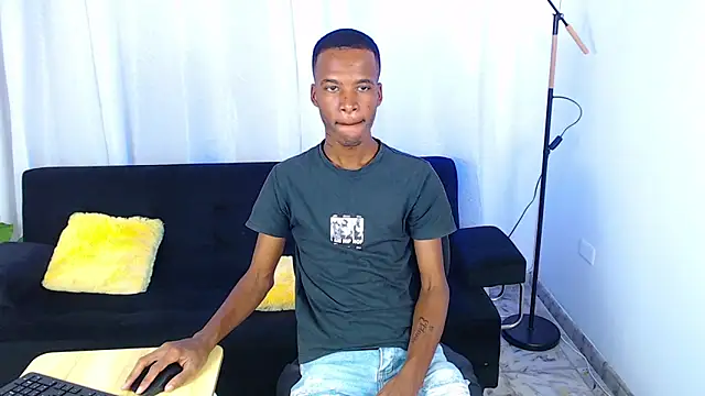 gusy 18 online show from February 25, 2026, 8:18 pm