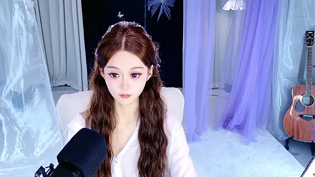 Dancer Lucky-Nini online show from February 6, 2026, 9:34 am