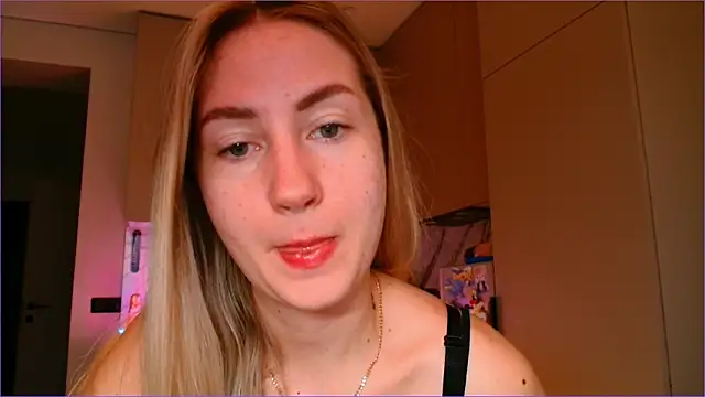 BluueSilk online show from January 9, 2026, 6:16 am