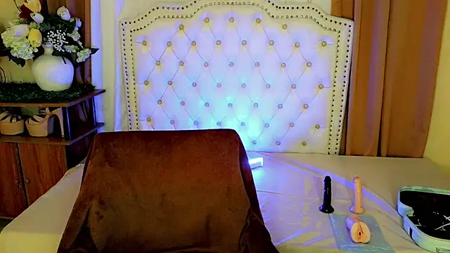 ChloeAsian online show from March 8, 2026, 11:14 am