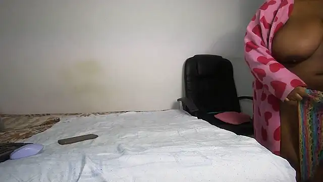 Suger-Boobs online show from July 16, 2026, 4:13 pm