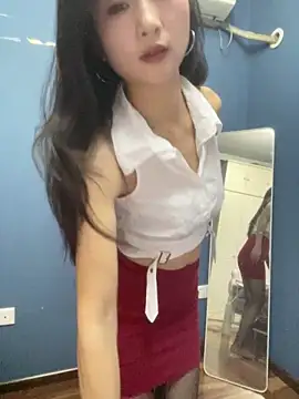 XiaoGui10 online show from April 24, 2026, 1:13 pm