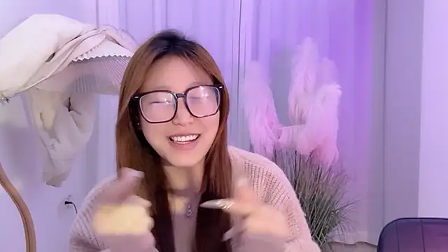 SM JIAJIA ZL online show from March 7, 2026, 5:43 pm