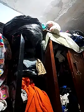 CHO8708 online show from April 20, 2026, 2:25 am