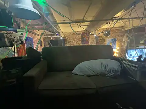 ctguybj online show from June 15, 2026, 2:36 am