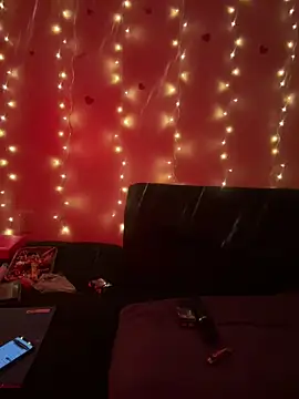 Snapshot of magic_man1085 chatting on February 14, 2026, 6:32 am magic man1085 online show from February 14, 2026, 6:32 am