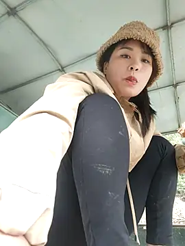 JordanX 01 online show from February 10, 2026, 2:37 am