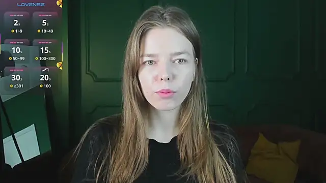  Tina Tayllor  online show from March 25, 2026, 1:39 pm