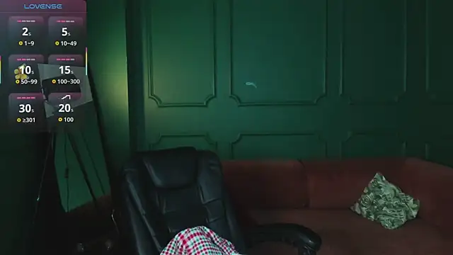  Tina Tayllor  online show from April 1, 2026, 9:34 pm