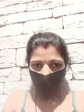 Divya-11431 online show from May 31, 2026, 5:20 pm