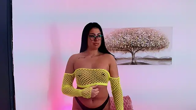 Snapshot of MissyScarlet chatting on February 17, 2026, 5:26 am MissyScarlet online show from February 17, 2026, 5:26 am