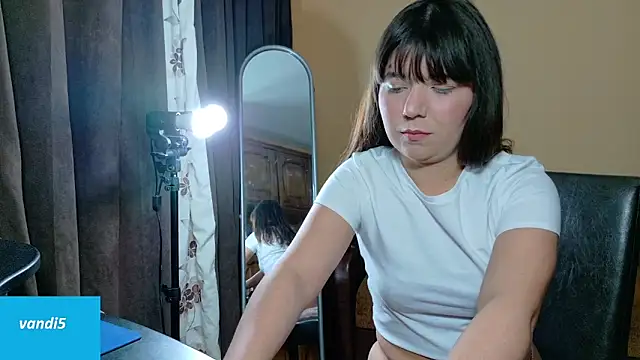 VandiFive online show from April 9, 2026, 8:36 pm