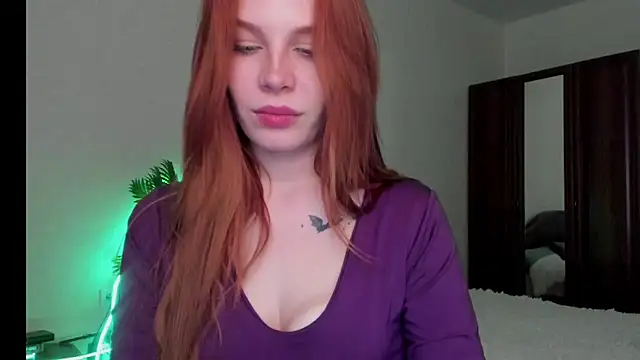 kelly love 222 online show from February 3, 2026, 7:13 am