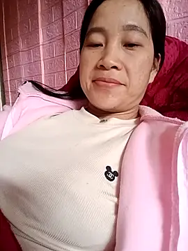 -Lysa- online show from February 3, 2026, 5:49 am