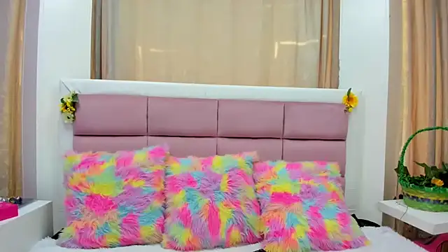 Keiry Paloma online show from February 7, 2026, 1:26 pm