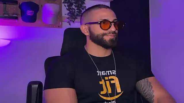 SamDornan51 online show from March 22, 2026, 3:21 am