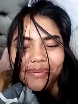 Berchy tf online show from April 14, 2026, 11:05 am