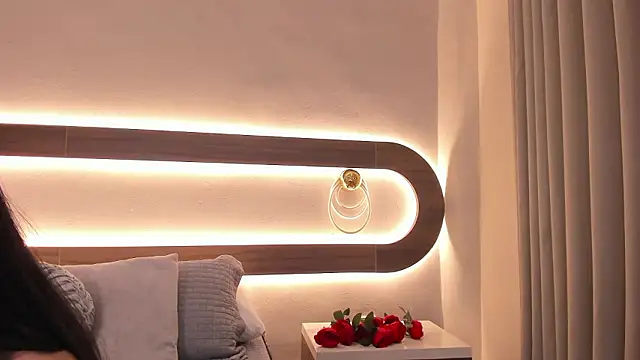 Snapshot of Violeta_sum chatting on February 16, 2026, 12:12 pm Violeta sum online show from February 16, 2026, 12:12 pm