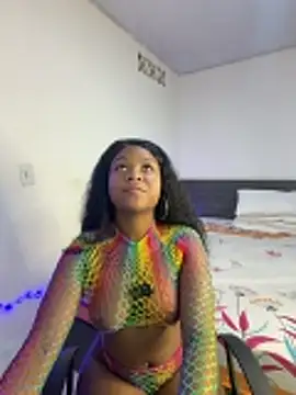 Snapshot of abyyross chatting on April 13, 2026, 10:37 pm abyyross online show from April 13, 2026, 10:37 pm