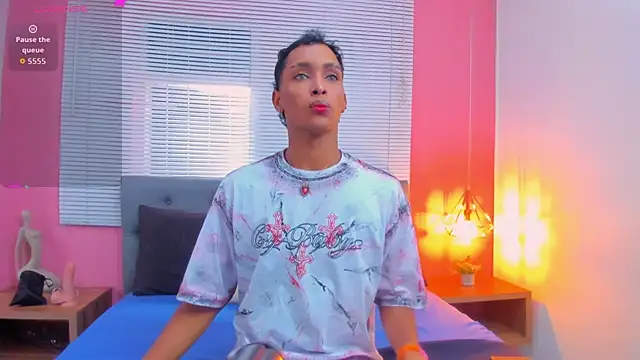 drako18  online show from February 22, 2026, 9:13 pm